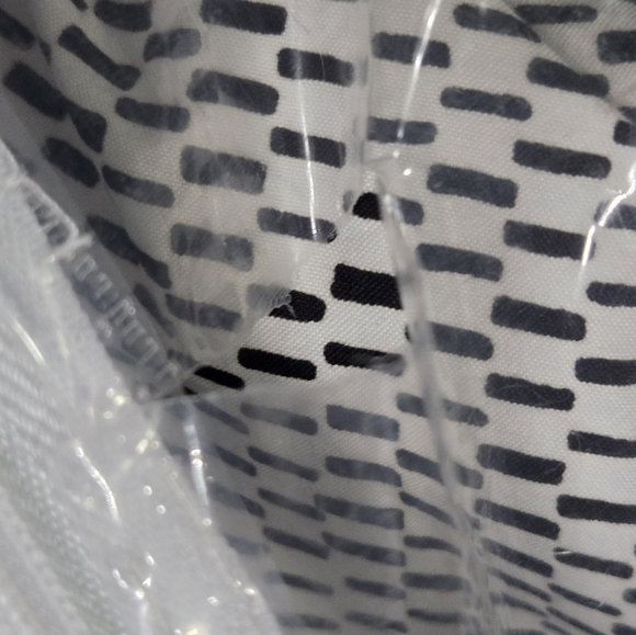 Reversible Microfiber comforter and sheet set - Picture 4 of 4